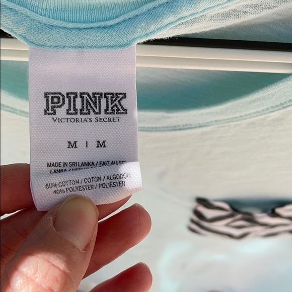 Victoria secret M pale blue tee - Picture 3 of 3